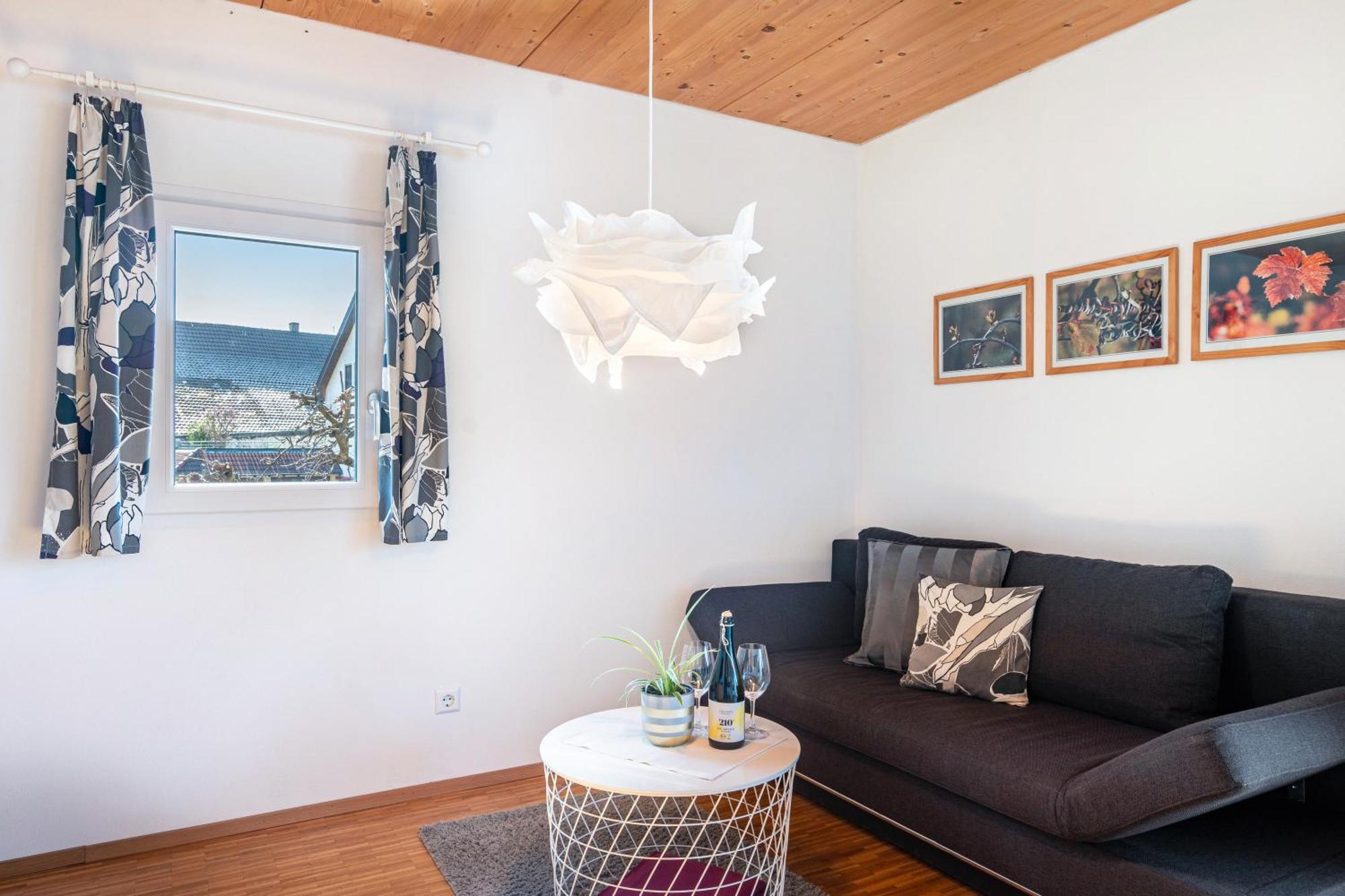 Winzercafe Neipperg Apartment Brackenheim Bagian luar foto